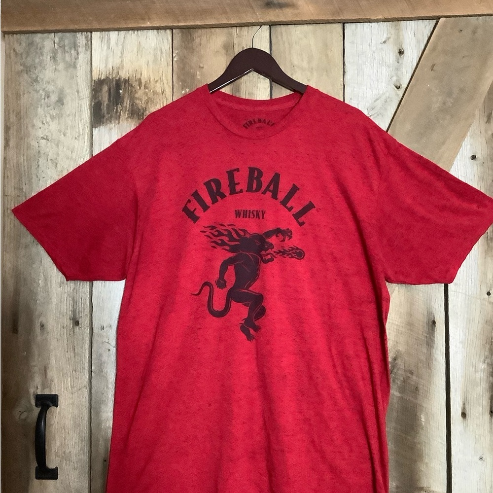 Fireball Whiskey T-Shirt 2XL Red Cinnamon Liquor Bar Booze Cocktails